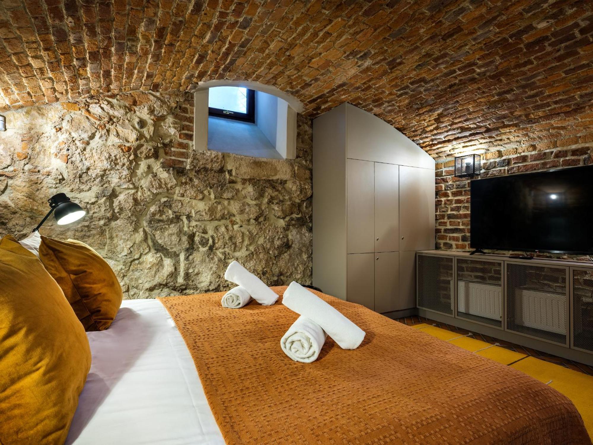 Tyzenhauz Villas Cracovie Extérieur photo